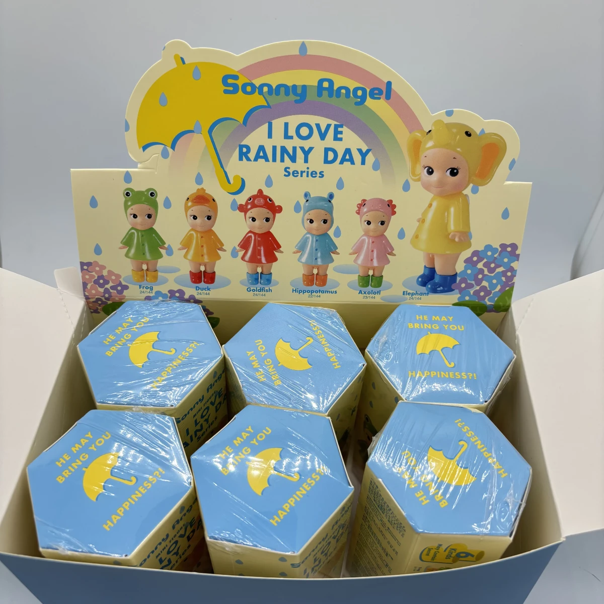 

Мини-фигурка Sonny Angel I Love Rainy Day Series Blind Box The Axlotl and Goldfish first appeared sa SAS65980
