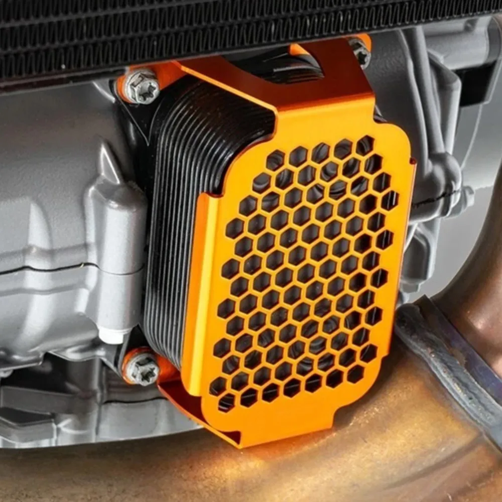 

2025 Oil Cooler Guard For KTM Duke 990 R 990R 2024 -2026 Motorcycles Accessories CNC Oil To Water Heat Exchanger Guard Protector