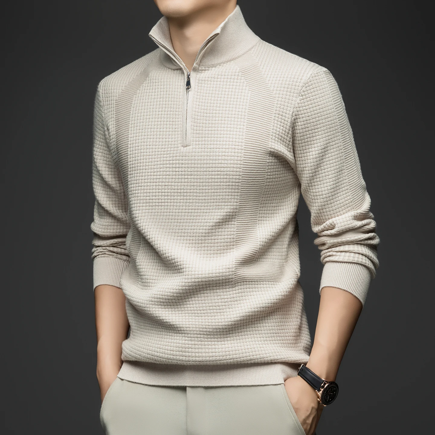 سترة رجالية جديدة موديل 2025 (بما في ذلك الصوف) بنصف سحاب لخريف وشتاء 2025 سترة متماسكة فضفاضة جديدة للرجال