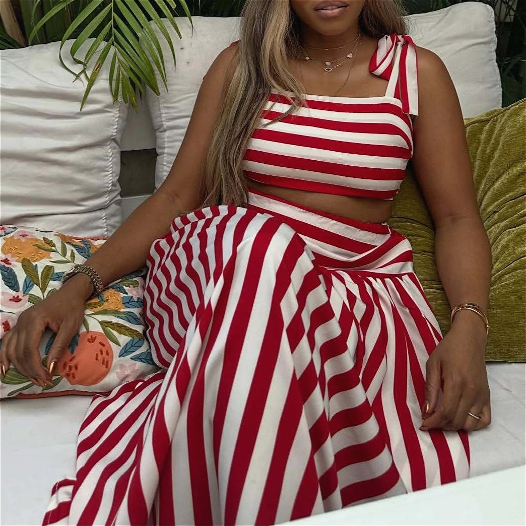 Image of Damen Zweiteiler Set: Ärmelloses Sling-Top und Langer A-Linien-Rock mit Hoher Taille, Y2K Streetwear, Elegant für Arbeit und Sommer 2026