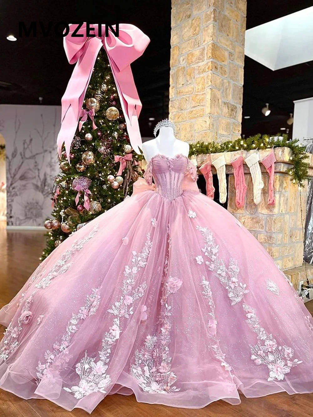 ชุดเดรสสีชมพู15 Quinceanera ชุดราตรีเปิดไหล่ลายดอกไม้ชุดไปงานเต้นรำลูกปัดคริสตัลชุดเดรสปาร์ตี้ฟูฟ่อง