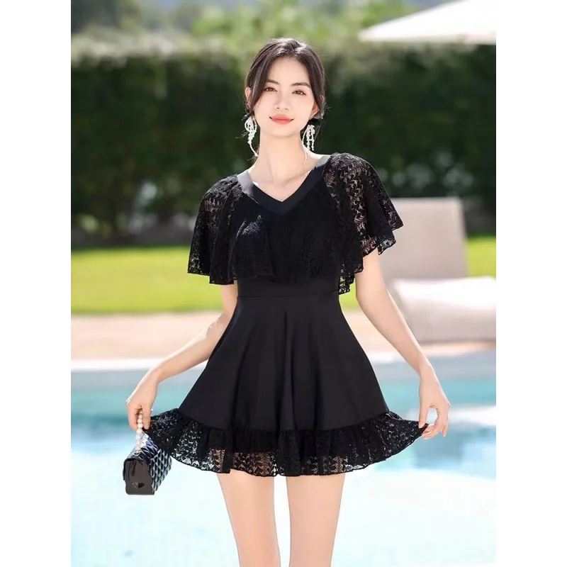 Nuevo Traje de baño de una pieza con falda de manga corta de talla grande para mujer