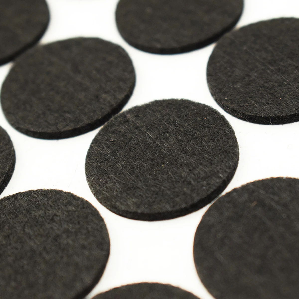

200 Pcs Leg Pads Non Slip Felt Chair Round Felt Pads Sofa Protector Hardwood Tile Floor Scratch Reducer Heavy Duty