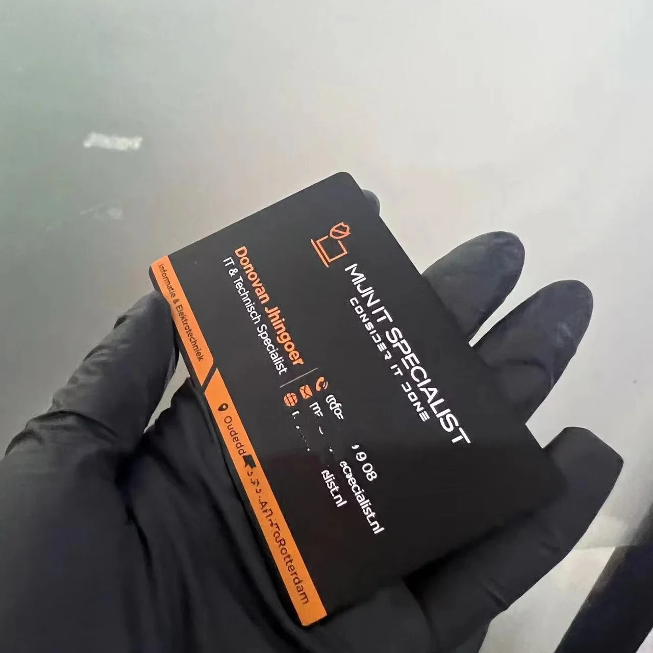 

Anti Fingerprint Coat Black Metal Business Card Blank Engraved