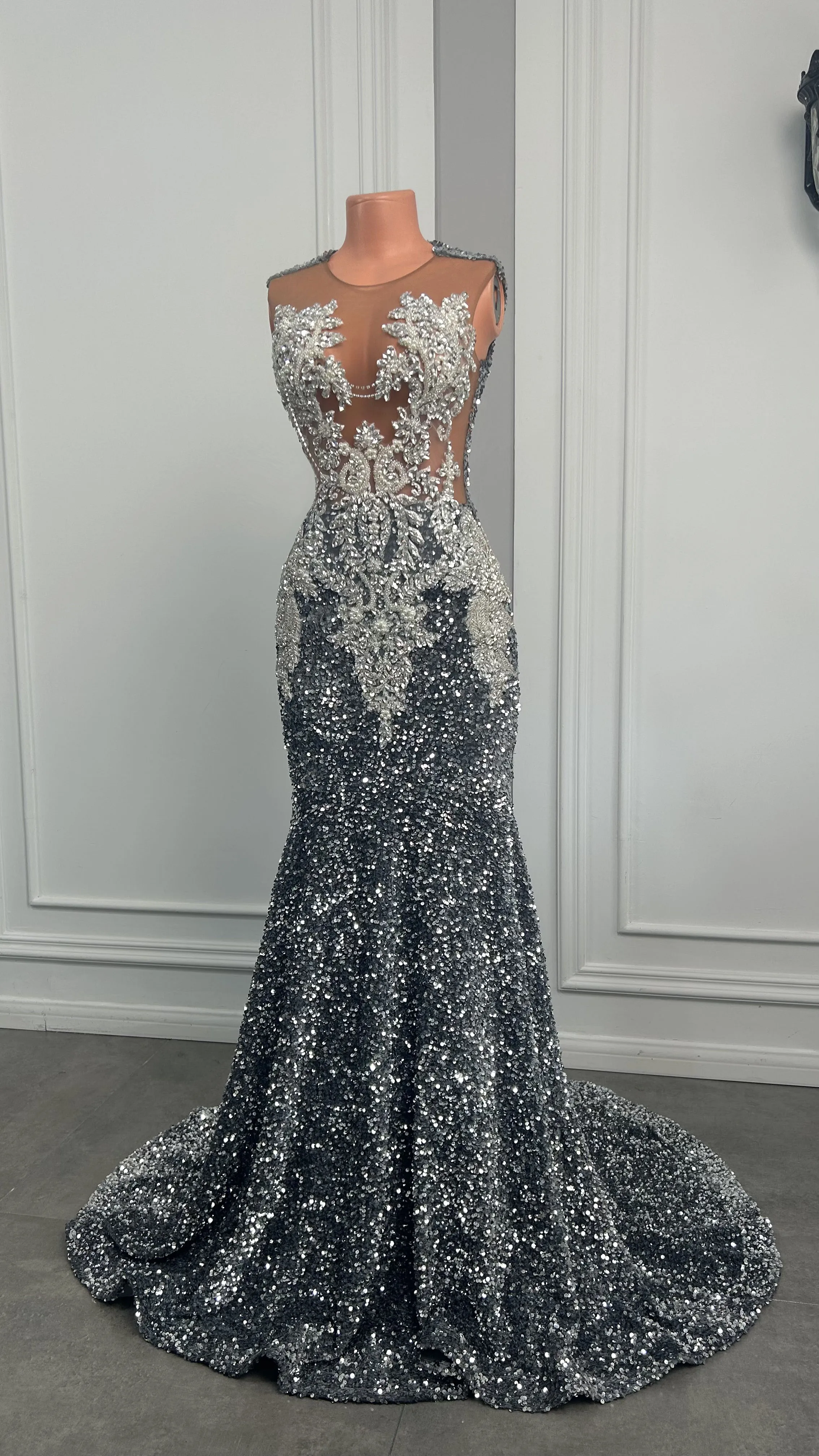 Gorgeous Long Mermaid Prom Dresses 2026 Sexy Sheer Mesh 3D Lace Beaded Sparkly Silver Sequin Black Girls Prom Gowns
