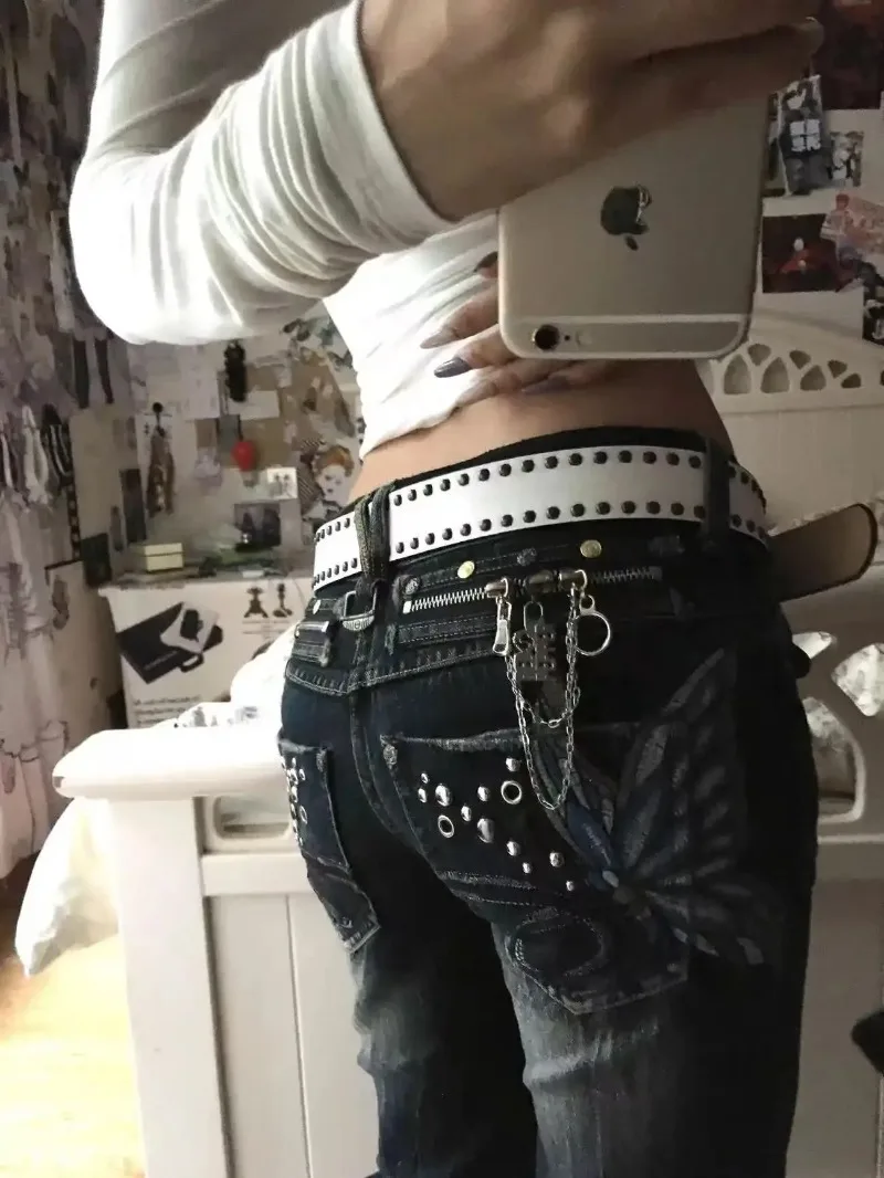 Women Y2K Vintage Washed Flare Jeans Blue Butterfly Embroidery Rivet Zipper Waist Chain Decor Bootcut Denim Pants Streetwear
