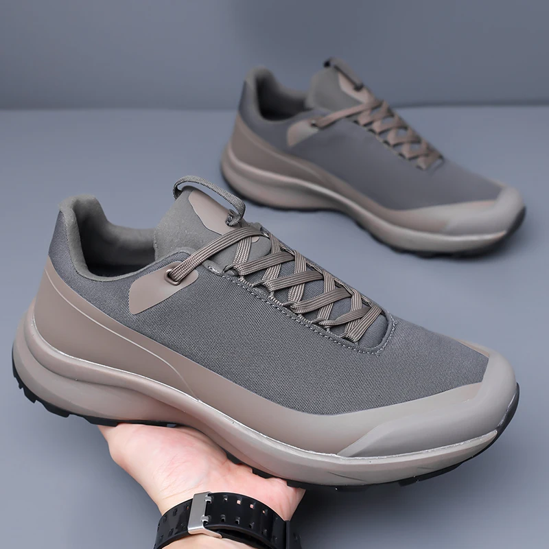 

2026 New Golf Men Shoes Lightweight Breathable Exercise Sneakers For Golfing