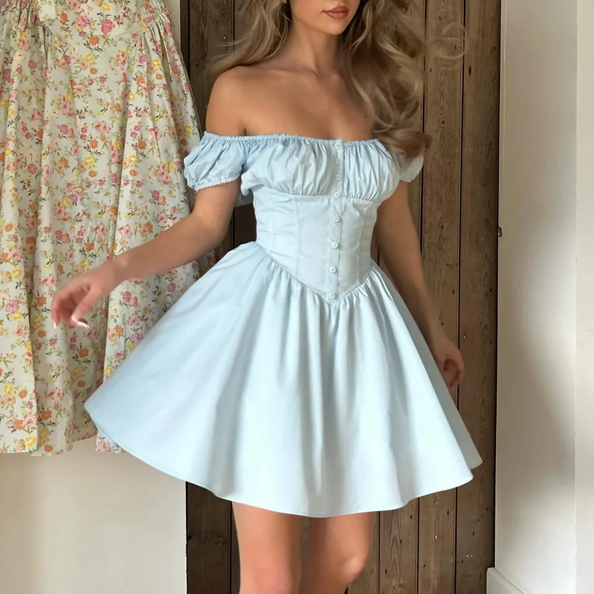 

Fishbone Slim Short Sleeve Spice Girl Sexy Square Neck Dress Fashion Simple Temperament Elegant Versatile High-end Vacation Styl