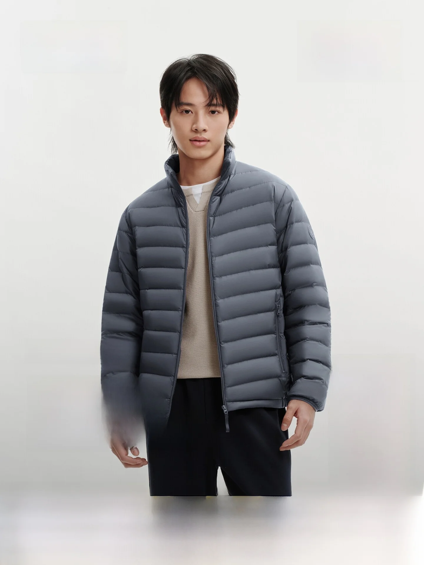 

Lightweight Loose Fit down Jacket Bosideng Spring 2026 Men's Short Style 90% Duck down Stand Collar Warm Poly Fiber