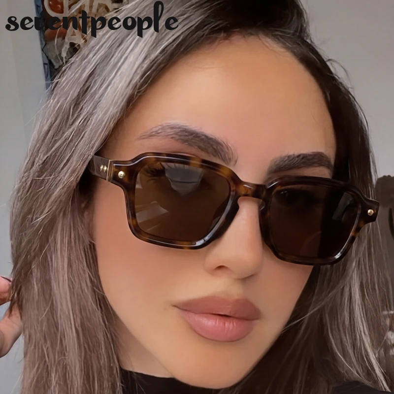 

Change Color Square Punk Sunglasses Women 2026 Luxury Designer Vintage Photochromic 90S Sun Glasses Lady Fashion Shades Eyewear