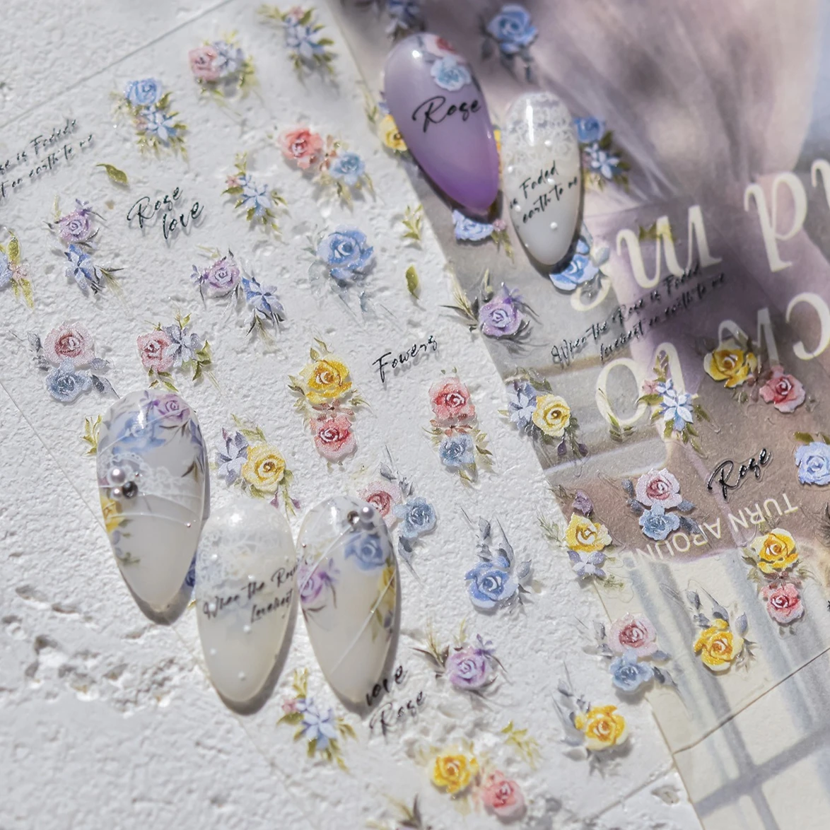 Estilo aquarela rosa flor colorida rosa chinensis 3d 5d relevos planos encantadores autoadesivos adesivos de arte de unha decalques de manicure