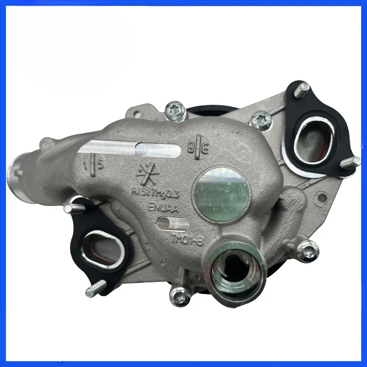 Automotive Parts Engine Cooling Water Pump Suitable for LR097165