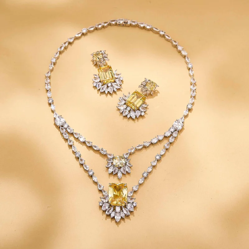 

Комплект украшений в европейско-американском стиле: серьги-гвоздики и ожерелье для женщин, инкрустированные желтыми и розовыми квадратными кубическими циркониями, с двойной цепочкой, для вечеринок