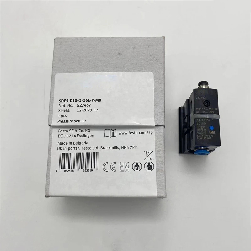 FESTO-Type Pressure Sensor SDE5-D10-O-Q6E-P-M8/K 527467 542890