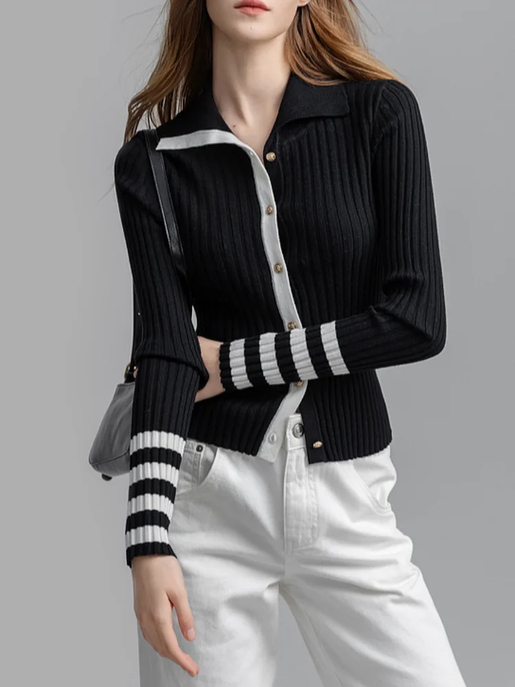 

Black Contrasting Cardigan Striped Sleeves Collared Ribbed Shirt Textured-knit Sweater Autumn/Winter Knitwear Woman Clothing