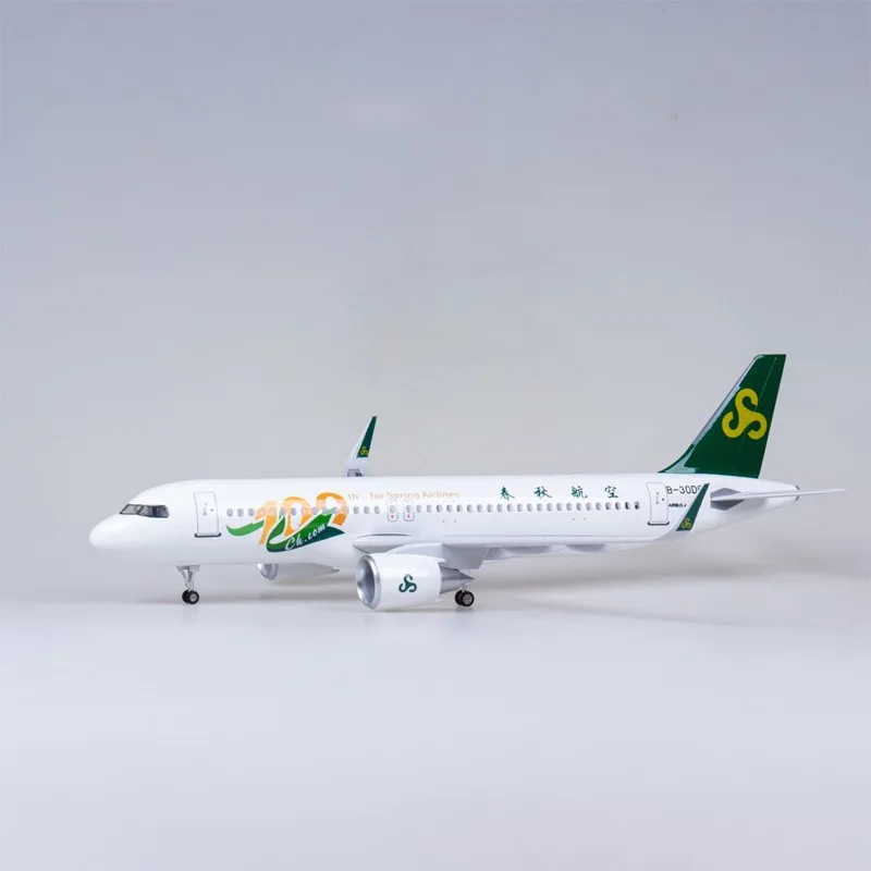 1/80 Scale 47cm Spring Airlines A320 Diecast Resin Airplane Model Toy Kit with Landing Gear Wheel for Collection Display or Gift