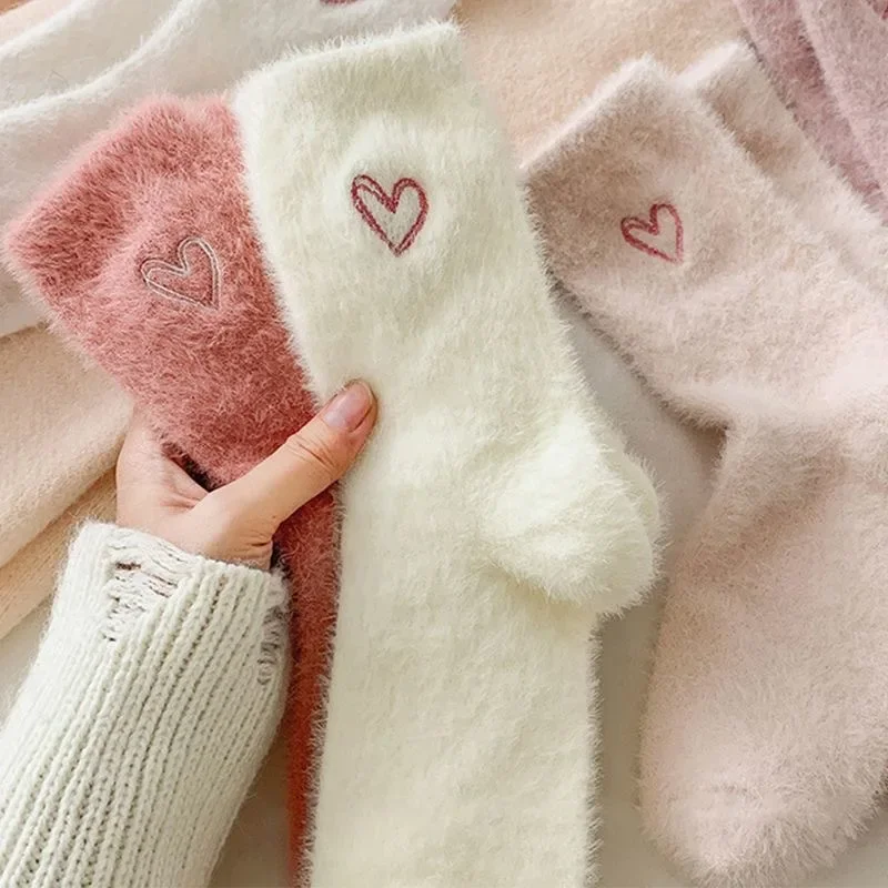 

1/5 Women's Thickened Mink Socks Pink Heart Embroidery Plush Sleepwear Solid Color Warm Middle Tube Autumn Winter Home Socks