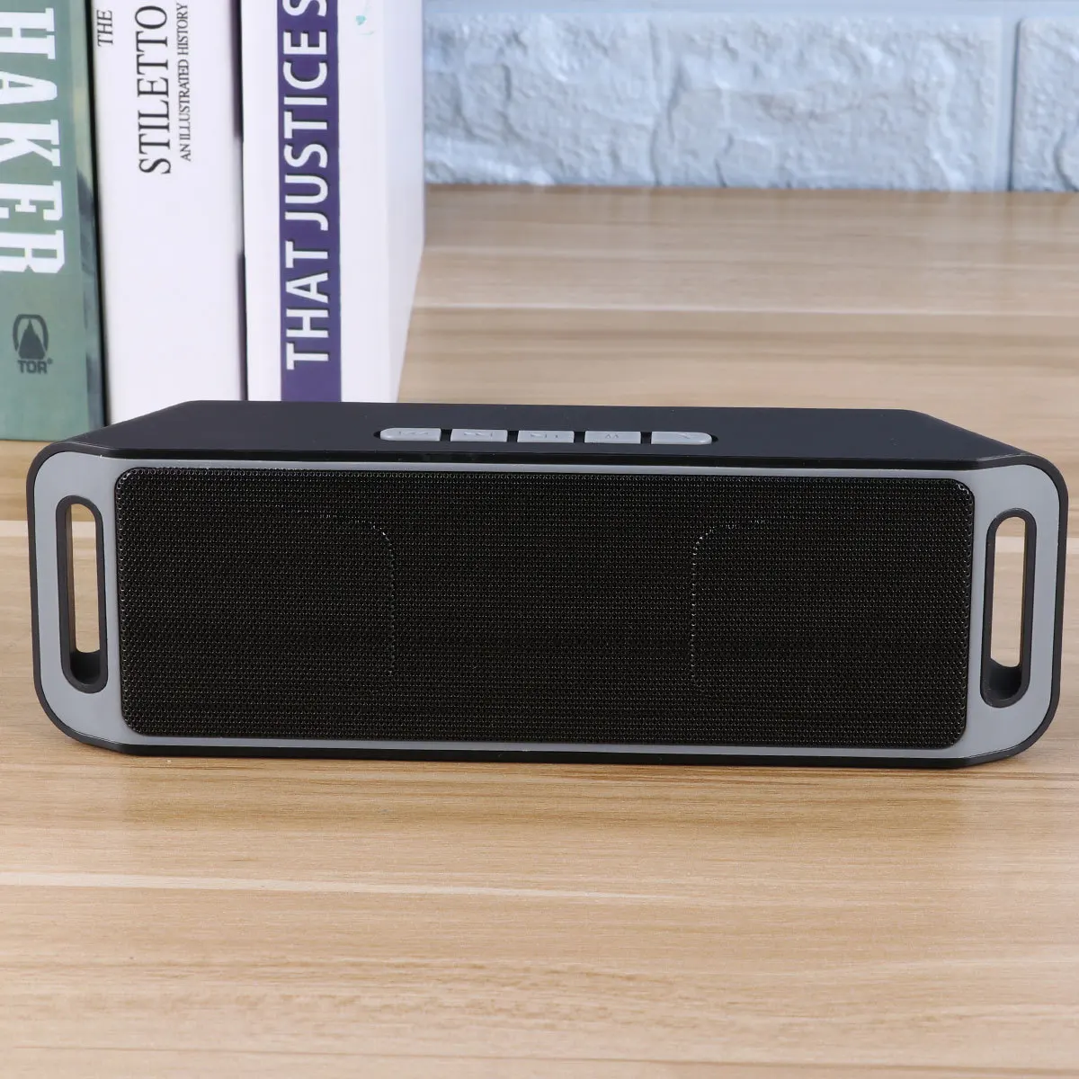

Mini Wireless Speaker Subwoofer Portable Grey Fm Radio Mp3 Player Stereo Built-in Mic Voice Handsfree