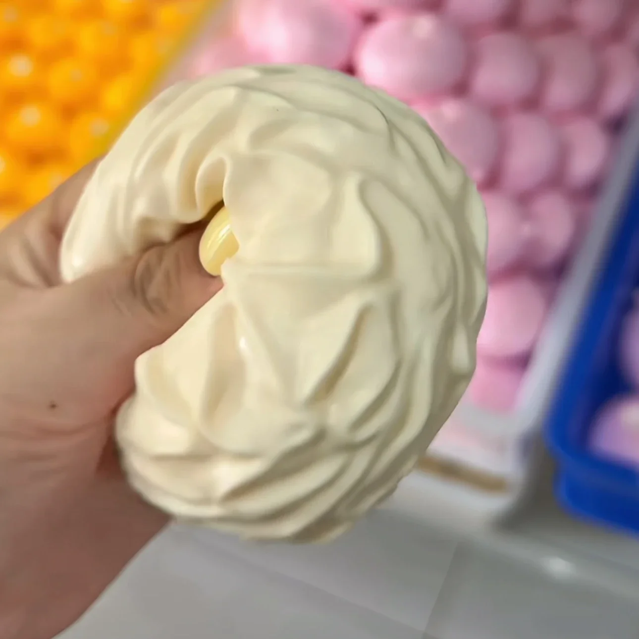 Knuspriges Imitations-Creme-Spielzeug, Füllbare Fidget-Toy-Blöcke, ASMR-Sound, Anti-Stress-Hand-Squeeze-Entspannungsgeschenk für Erwachsene – Detail 4