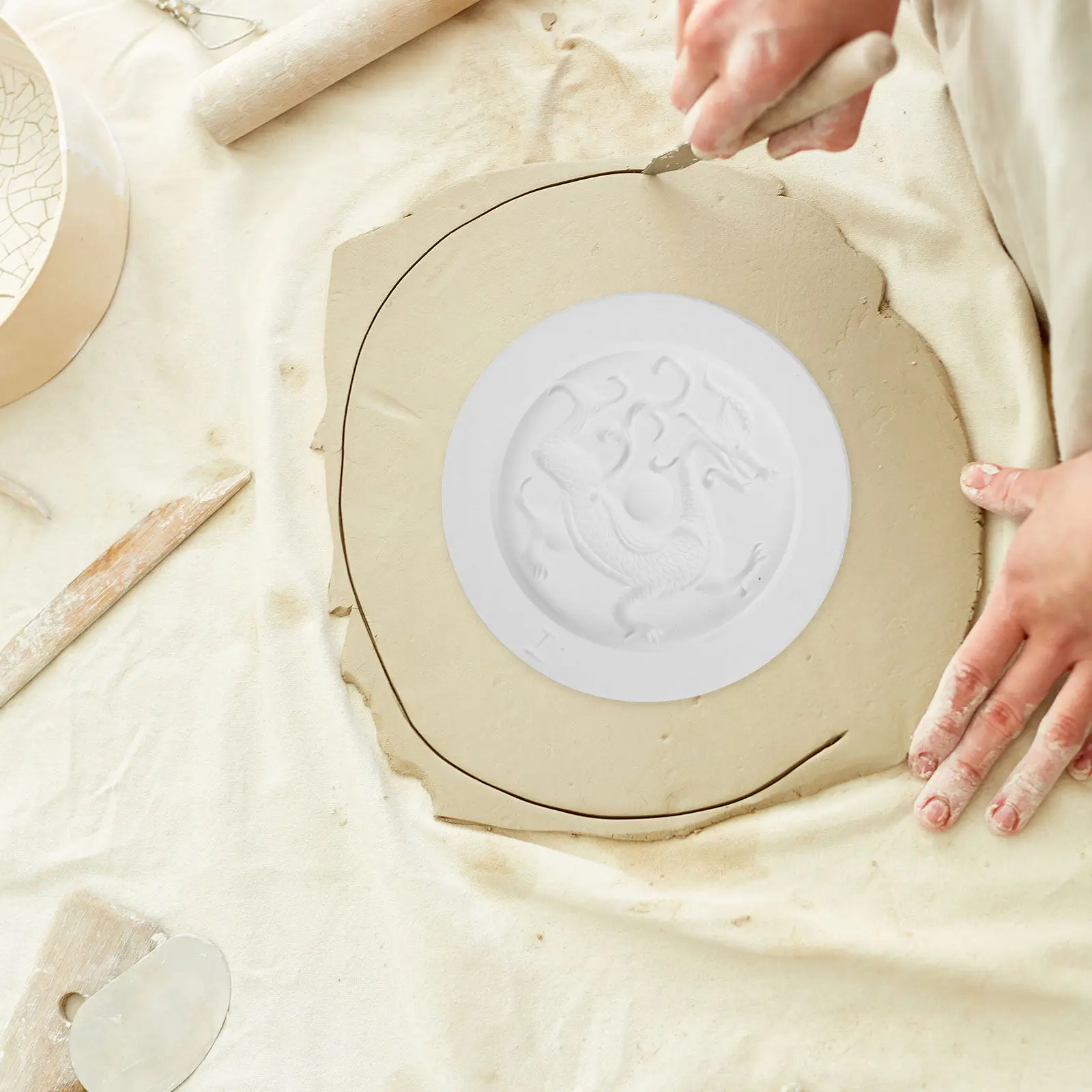 ceramic-slurry-injection-mold-gypsum-dragon-design-for-pottery-crafting-art-diy-projects-casting-craft-mold-pottery-craft-molds