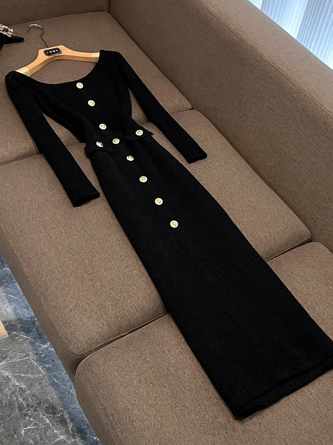 

Новинка 2025: Классическое вельветовое вязаное платье с открытыми плечами, облегающее, длинное, для повседневной носки, модель FX782