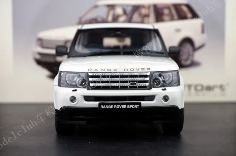 Autoart 1:18 Range Rover Sports Edition Simulated Limited Edition Resin Alloy Static Car Model Toy Gift