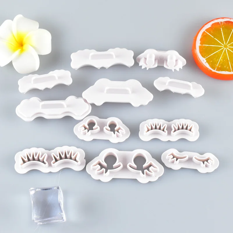 Lovely Eye Glasses Eyelash Cartoon Cookie Cutter Set Birthday Cake Biscuit Stamp Fondant Mould Kitchen Baking Wedding Party Tool