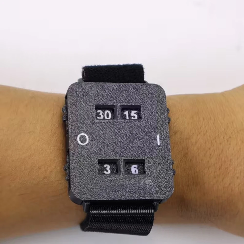 Compact Wrist Scorekeeper for Sports Enthusiasts Coaches and Teams Needing Reliable Manual Counting Without Electronic Devices