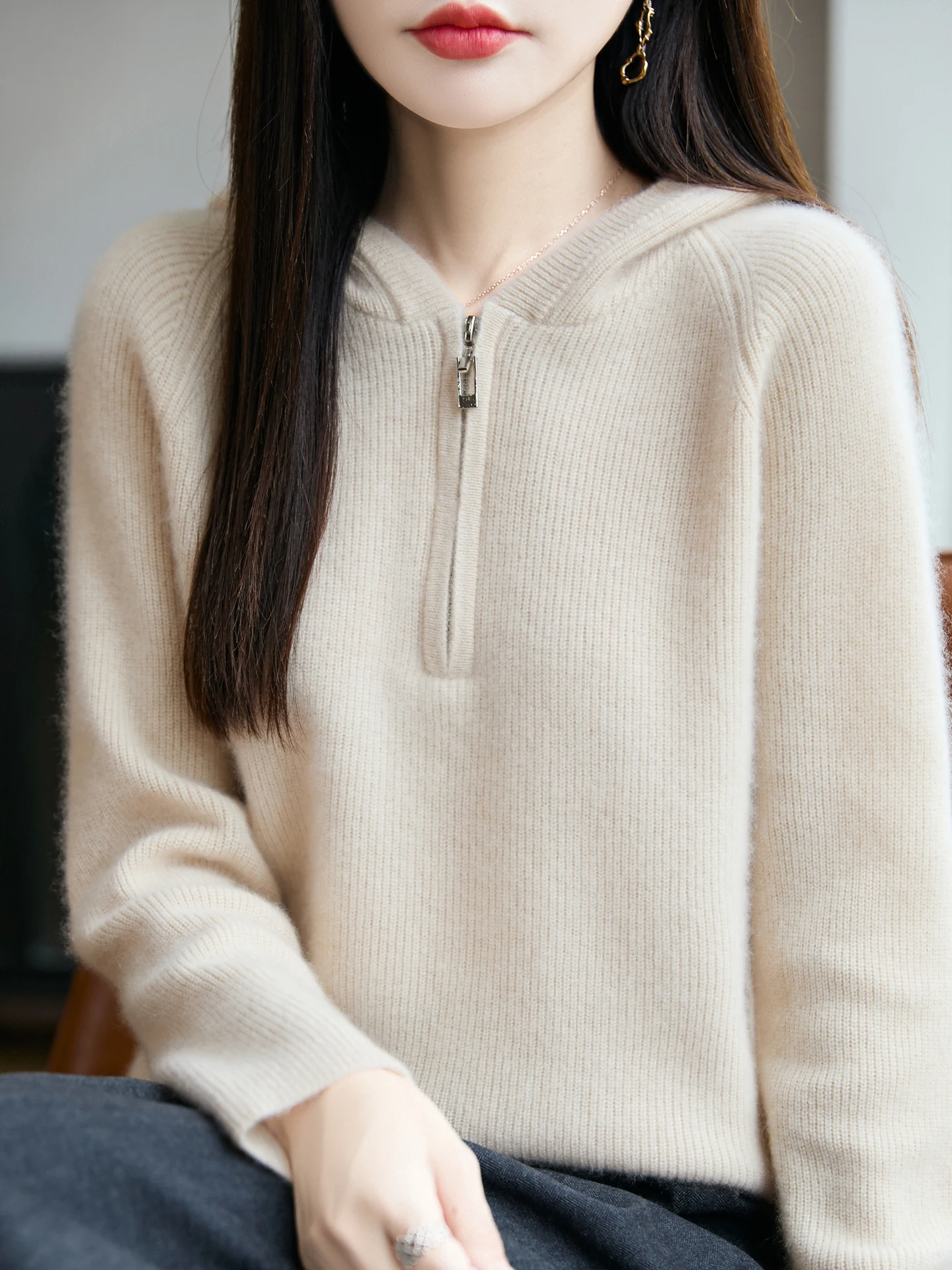 

Новый женский свитер из 100% мериносовой шерсти с капюшоном, на молнии до середины, однотонный пуловер, приятный к телу, модная осенне-зимняя одежда