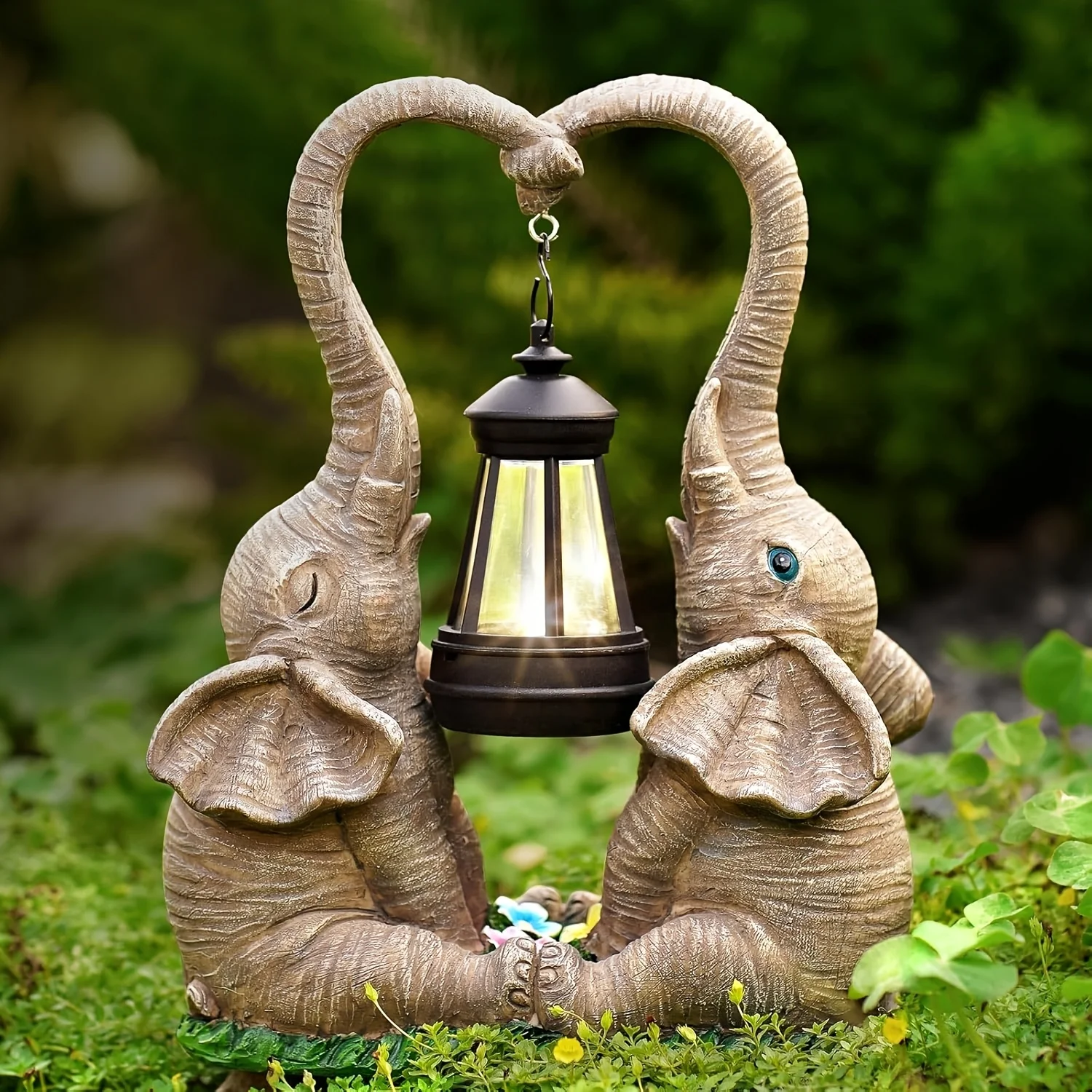 Outdoor Garden Solar Statue Ornament Light, Elephant Statue Garden Decor, Solar Powered Two Elephants Lantern Statue Pendant Light, for Yard Patio, Porch, Home Decor