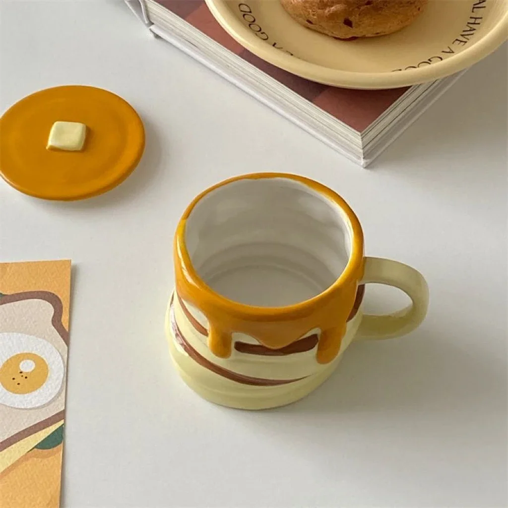 Creative Honey Muffin Shape Underglaze Ceramic Mug with Lid Coffee Cup Perfect Birthday Gift for Kid Woman 300ml Kawaii Cute Mug