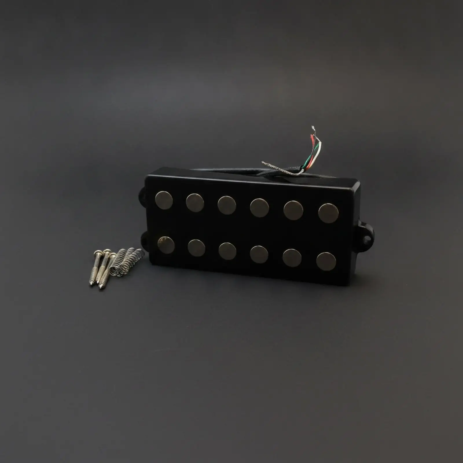 Black Open Style Bass Guitar Pickup Twin Coil Humbucker Low Noise Output for Electric Bass Guitar with Mounting Screws