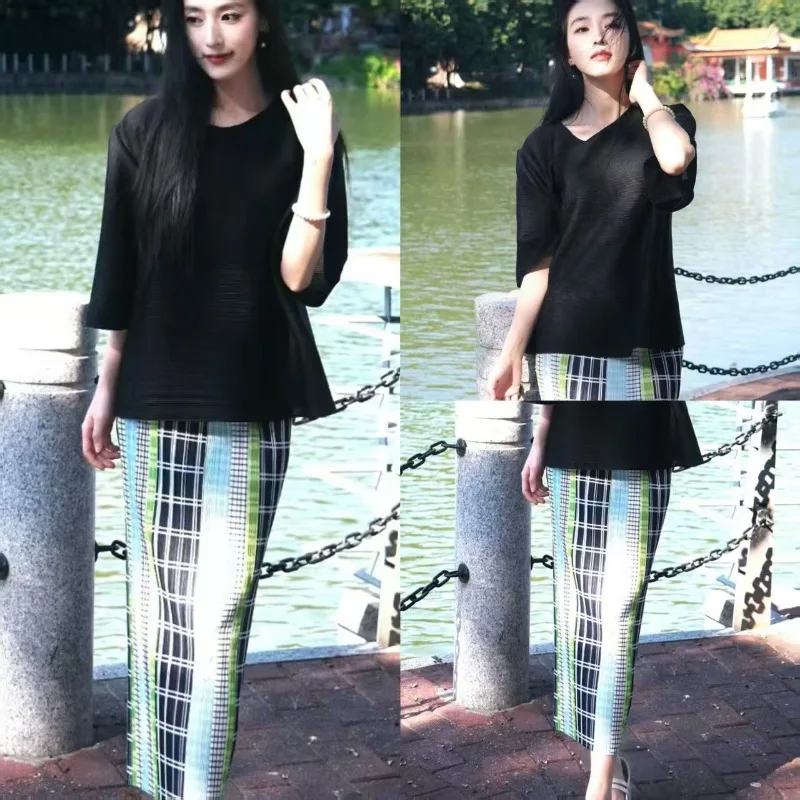 

Miyake плиссированные тонкие платья 2025 года, женское платье с геометрическим принтом и длинными рукавами, с цветными блоками, облегающее повседневное платье средней длины, осень