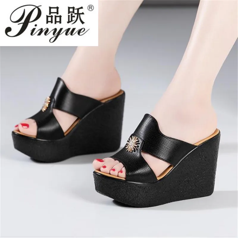 Plus rozmiar 32-43 wysokie obcasy pantofle damskie buty ślubne letnie diamentowe wycięcia buty na koturnie slajdy damskie kapcie do biura