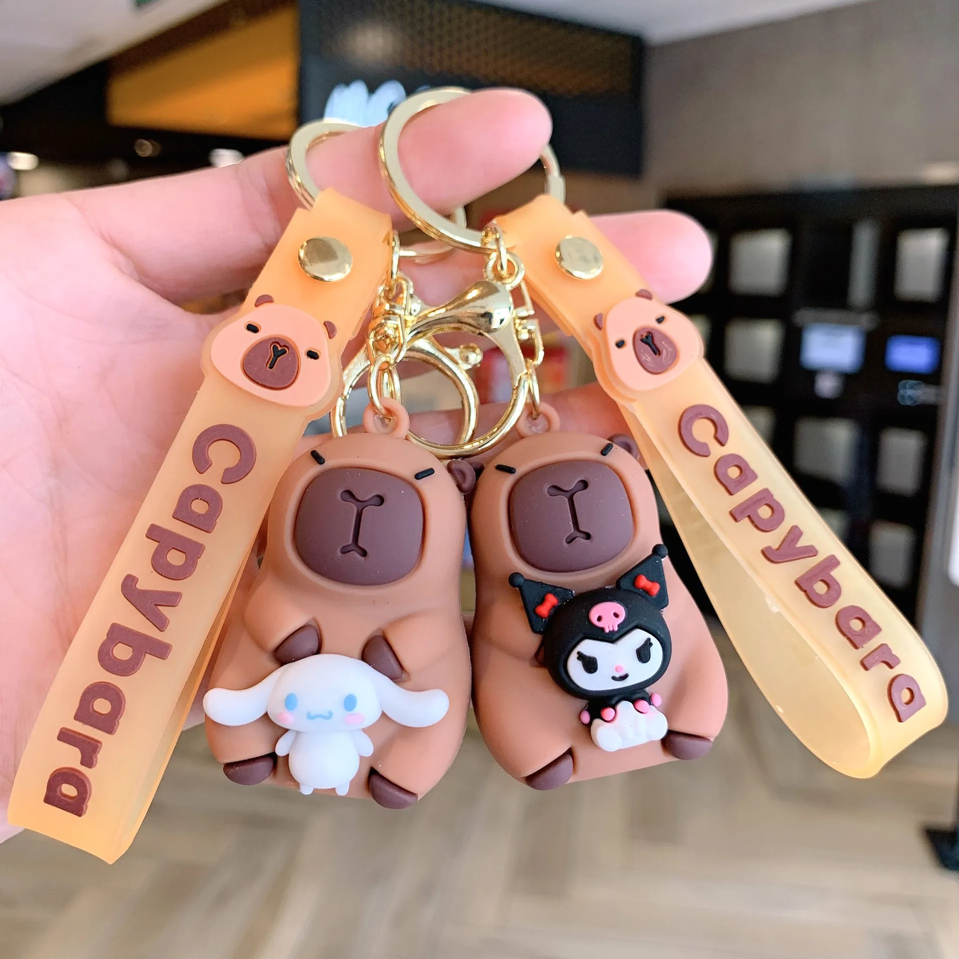 

Sanrio креативные брелки с капибарой, мультяшная сумка Куроми, подвески для автомобиля, стильные брелки, милая фигурка, очаровательная сумка, аксессуар, подарок