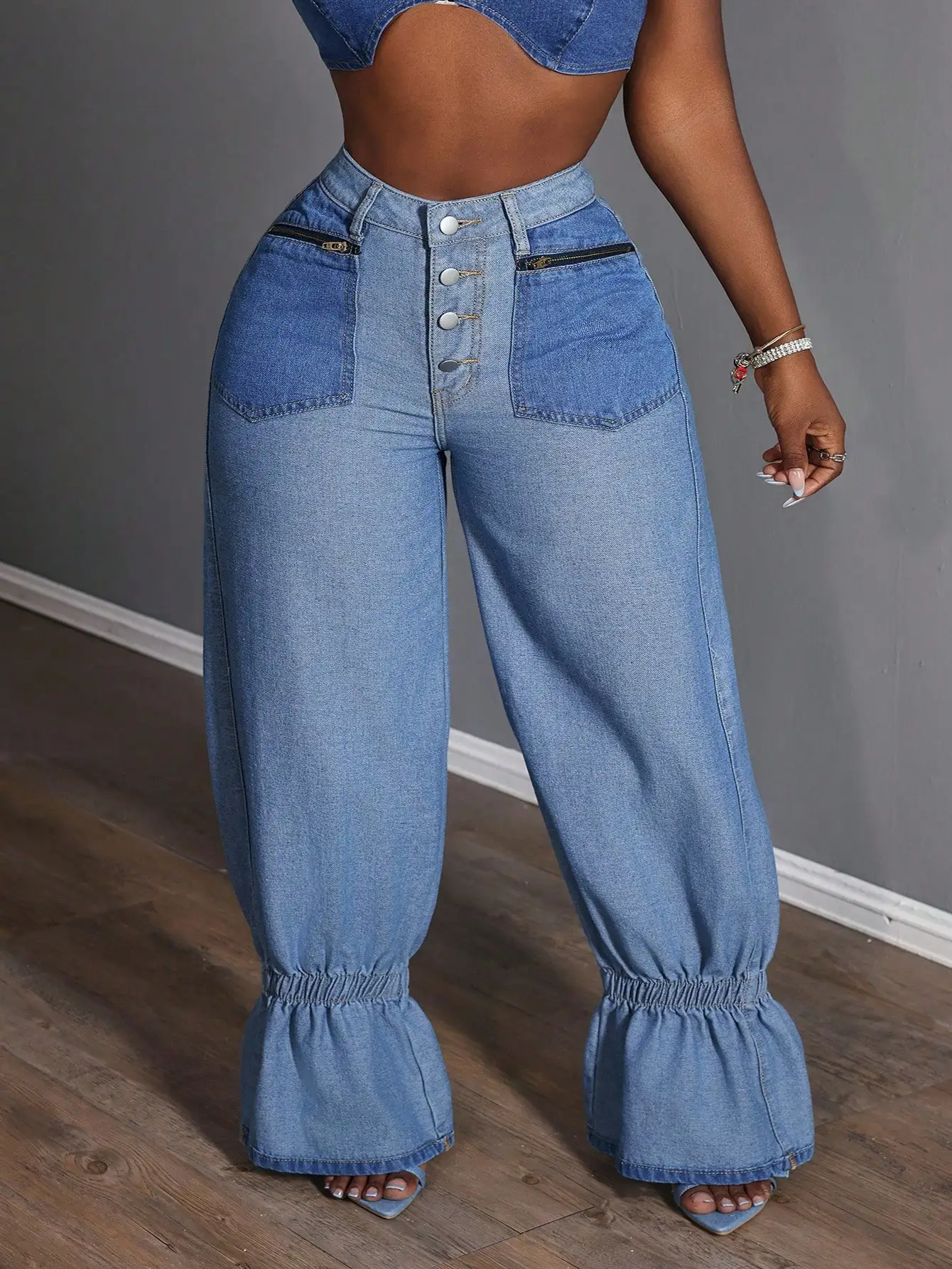 

Plus Size Women Loose Casual Versatile Denim Jeans With Zipper Pockets And Ruffle Hem