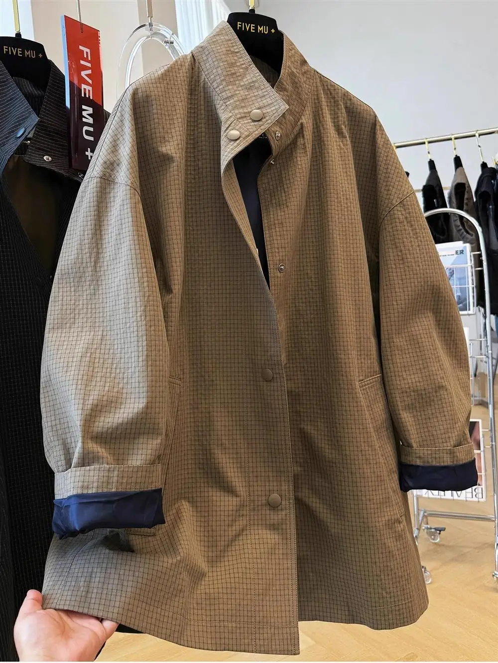 

Женский пиджак SuperAen, новинка 2025, нишевый дизайн, свободный пиджак в стиле ретро на шнуровке