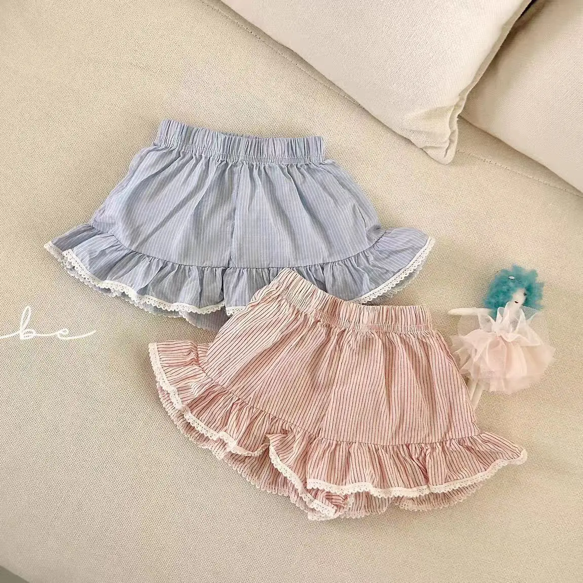 

2026 Summer New Girls Lace Shorts Thin Cotton Children Casual Shorts Cute Infant Girl Striped Shorts Toddler Clothes
