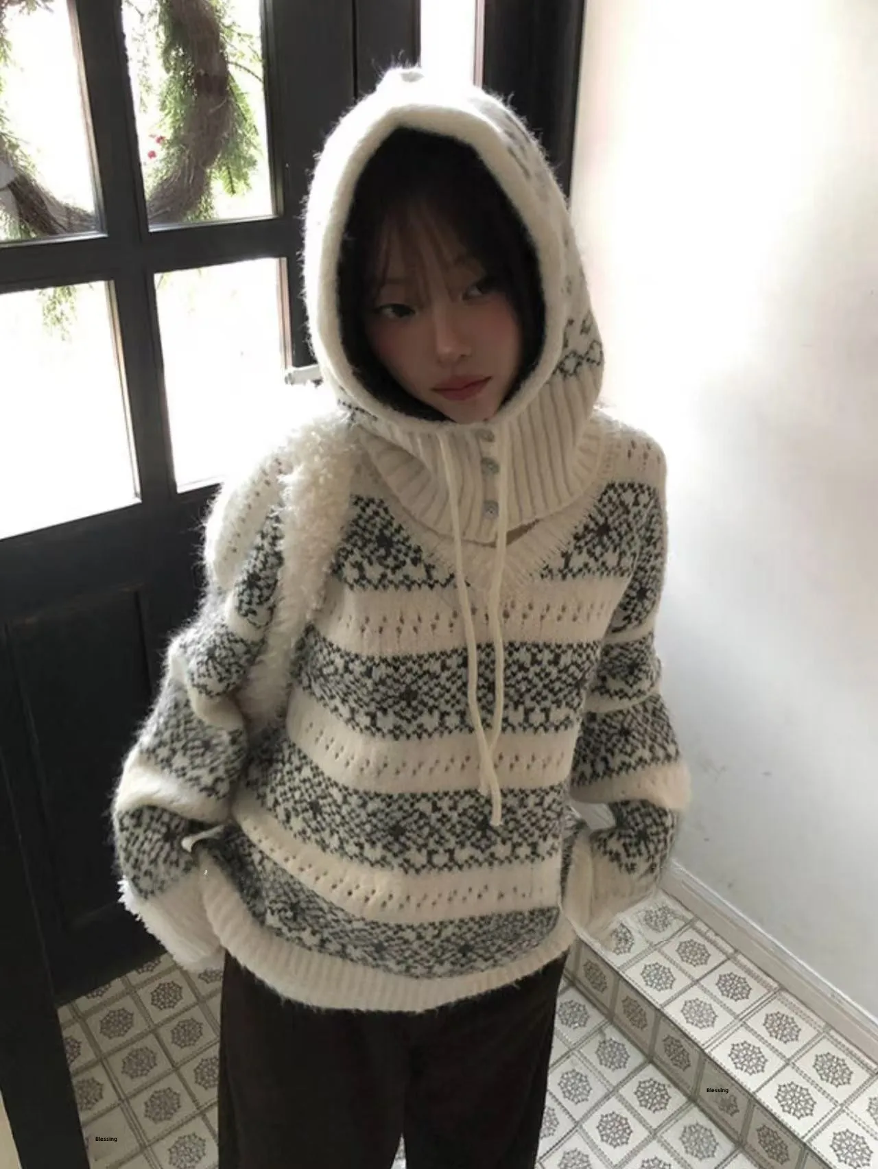 

Корейский вязаный свитер в стиле Fair Isle с мягким длинным рукавом и круглым вырезом, с геометрическим узором, женский, в скандинавском стиле, зимний, модный, с шапкой в комплекте