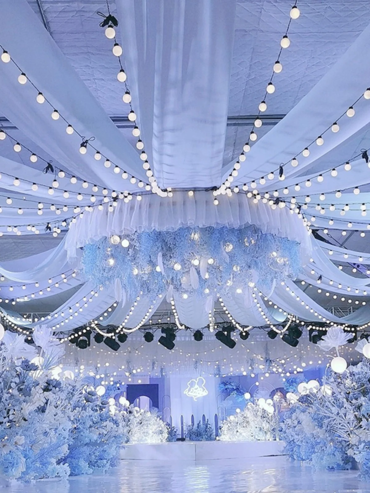 Luz Decorativa de Teto para Casamento, Lâmpada LED em Forma de Bola, Decoração de Festa, Luz Suspensa, Luz de Bola Puff, Criação de Atmosfera Festiva