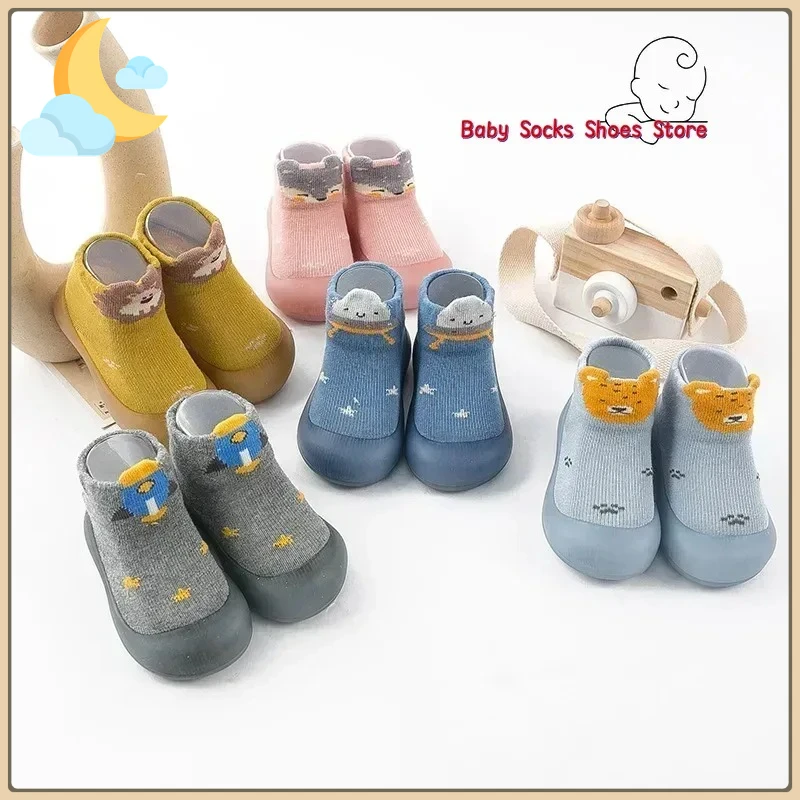 

Милая весенне-осенняя новая обувь для малышей, детская обувь на мягкой подошве, детские домашние нескользящие дышащие носки-тапочки