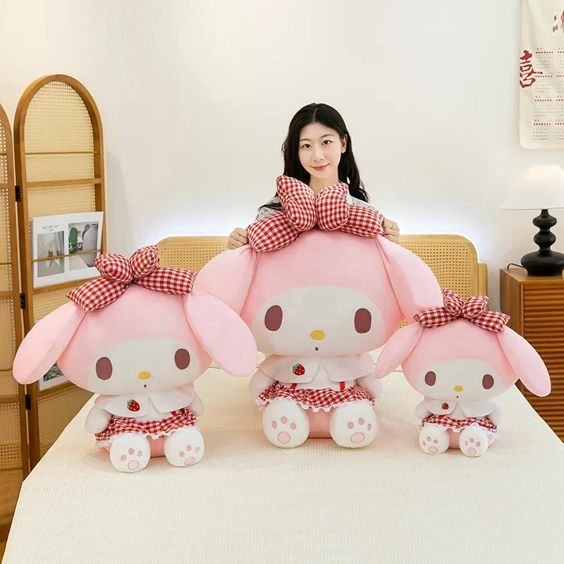 Kawaii Sanrio Plüschtier Erdbeer Kuromi im süßen Kleid My Melody Gefüllte Puppe Großes weiches Kissen für Kinder Geburtstagsgeschenk