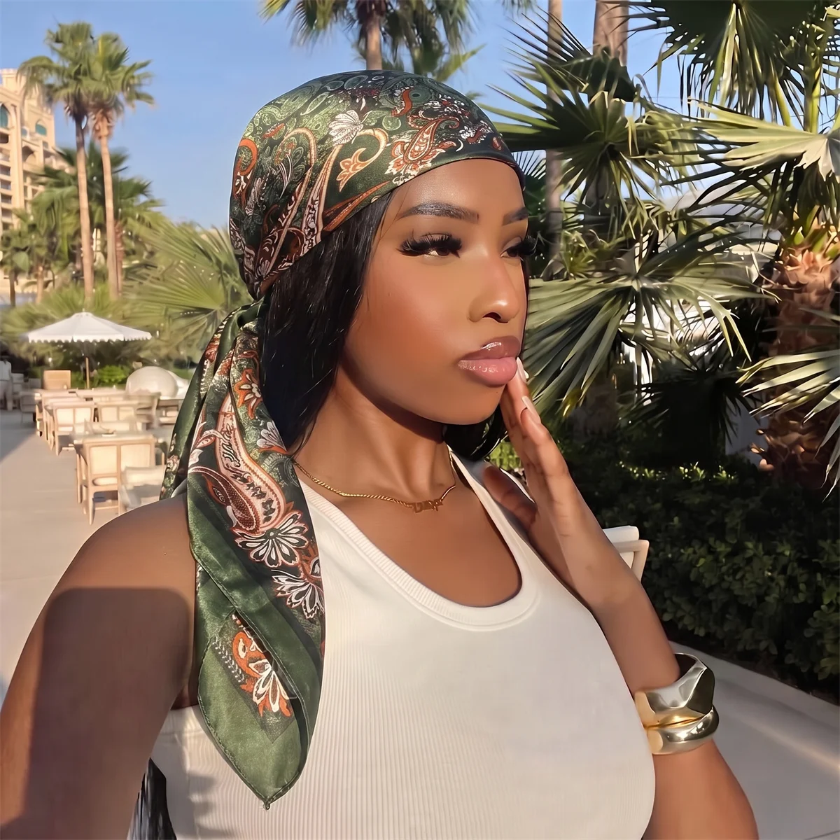 Bohemian Paisley Pattern 90Cm Square Hijab Scarf Lightweight Smooth Muslim Headscarf All Match Head Wrap Fashion Accessory