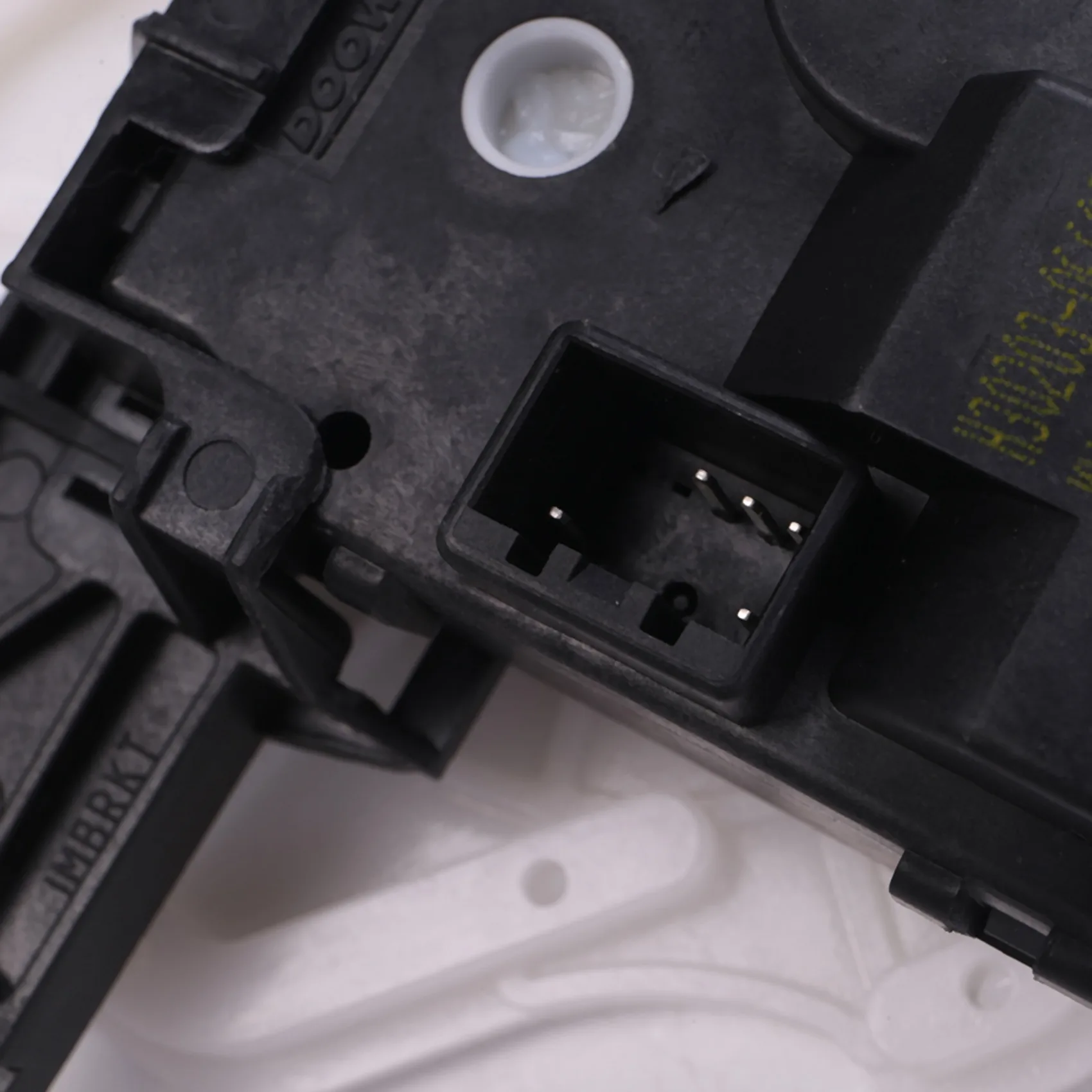 

R1-971542E200 For Hyundai Tucson Kia Sportage 2005-2010 Heater Control Mode Actuator