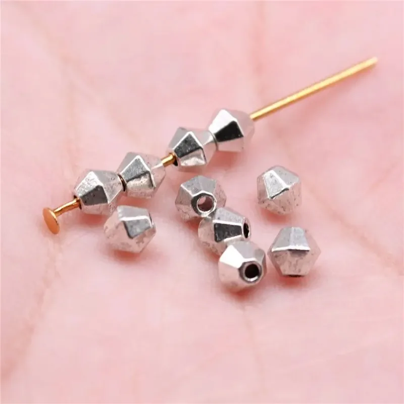 600 Stück antiksilberfarbene, facettierte Abstandsperlen, 4 x 4 x 4 mm, Polygon-lose Perlen, DIY-Armband, Halskette, Schmuckherstellung – Detail 3