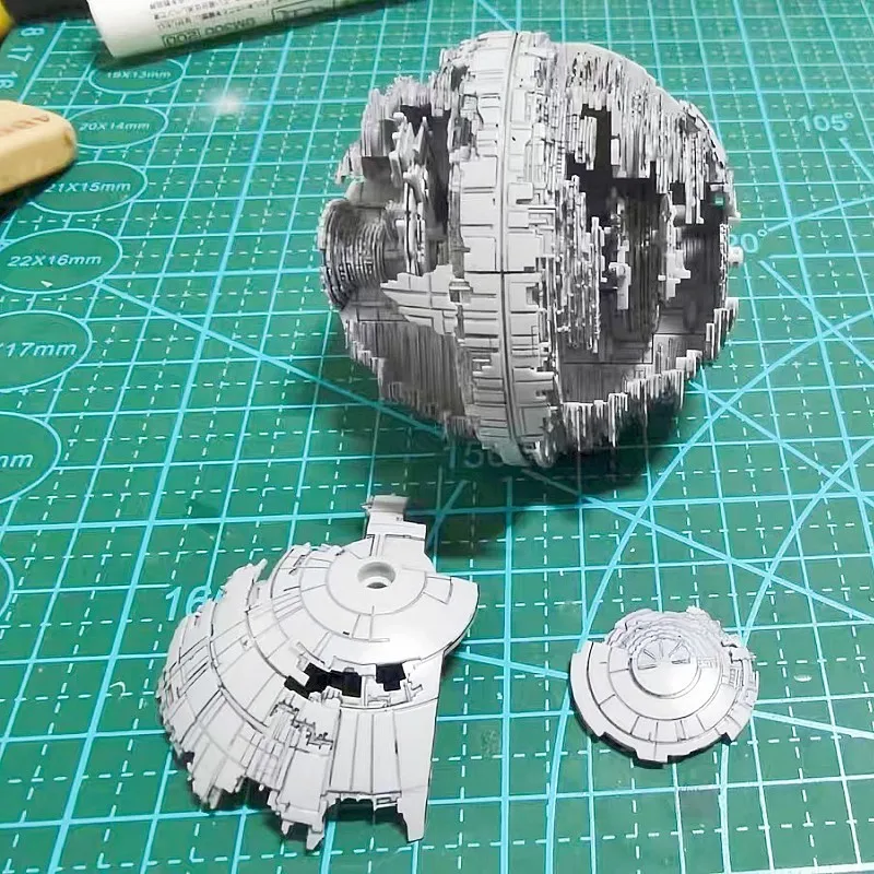 Bandai Original Vehicle Model 13 Star Wars 1/2700000 Death Star 2 Assembled Model Anime Figure Decorative Ornaments Toys