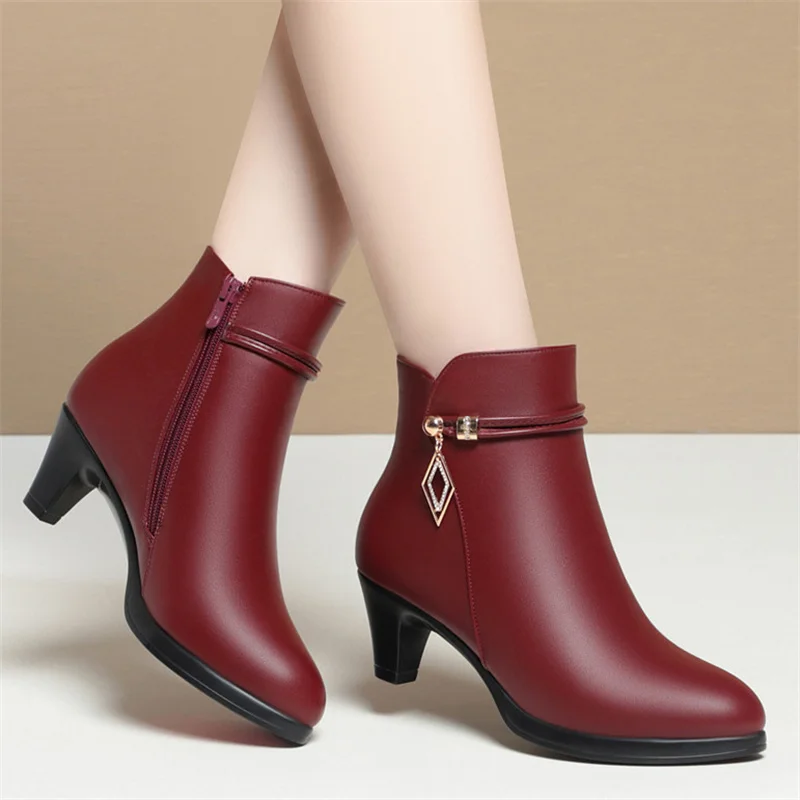 Comfort Fashion Soft Leather Winter Shoes Platform Boots 2024 Elegant Black Block High Heels Ankle Office Mom Boots