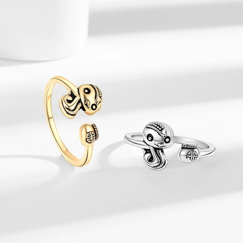 Exquisite Lucky Serpent Open Adjustable Ring Vintage Distressed Ring for Women Zodiac Snake Year Jewelry Gift