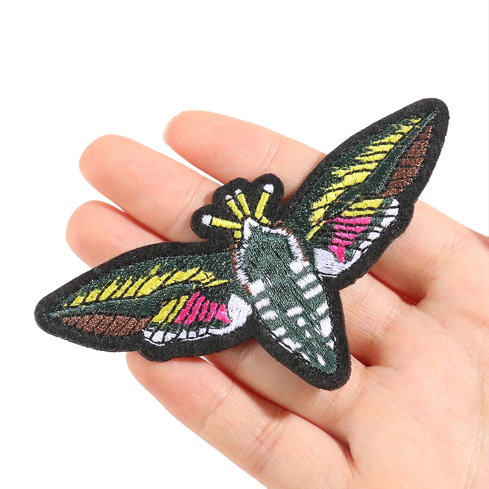 

2PCS Moth Insect Embroidery Patch Wing Butterfly Iron on for Clothing DIY Costume Sewing Scrapbook Appliques Accessories