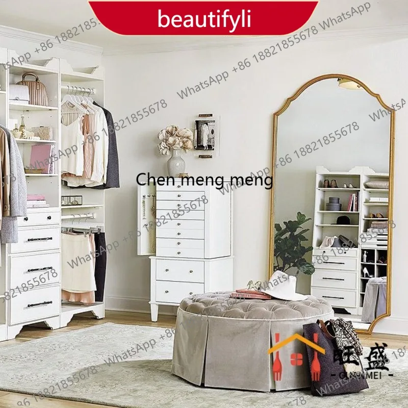 

Французское зеркало особой формы, в полный рост, от пола до потолка, для гардеробной.